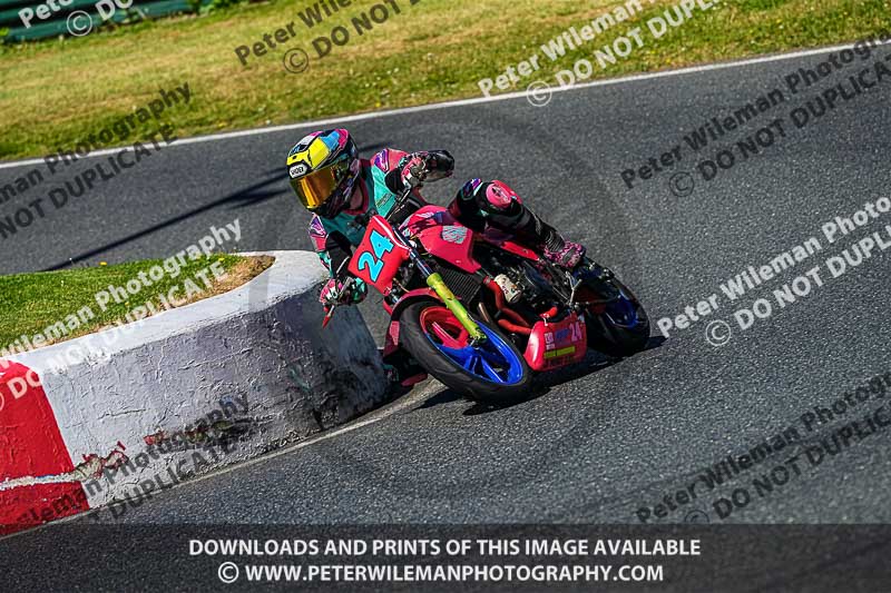 enduro digital images;event digital images;eventdigitalimages;mallory park;mallory park photographs;mallory park trackday;mallory park trackday photographs;no limits trackdays;peter wileman photography;racing digital images;trackday digital images;trackday photos